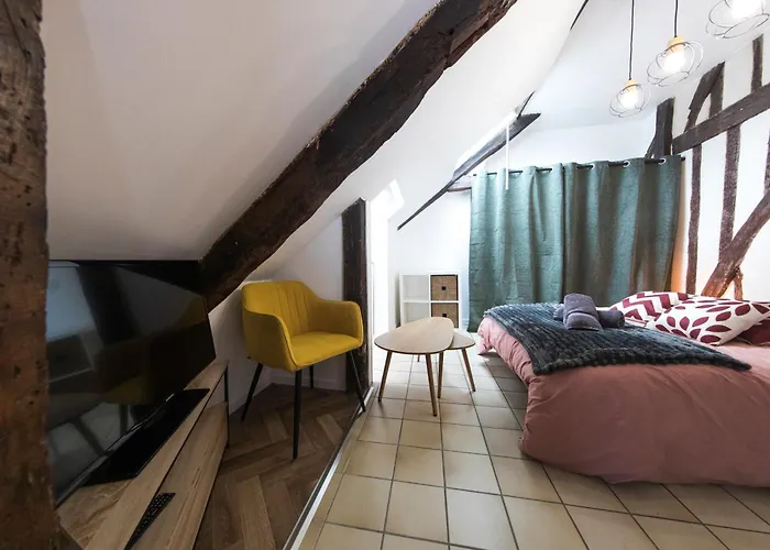 Hyper Center Of 公寓